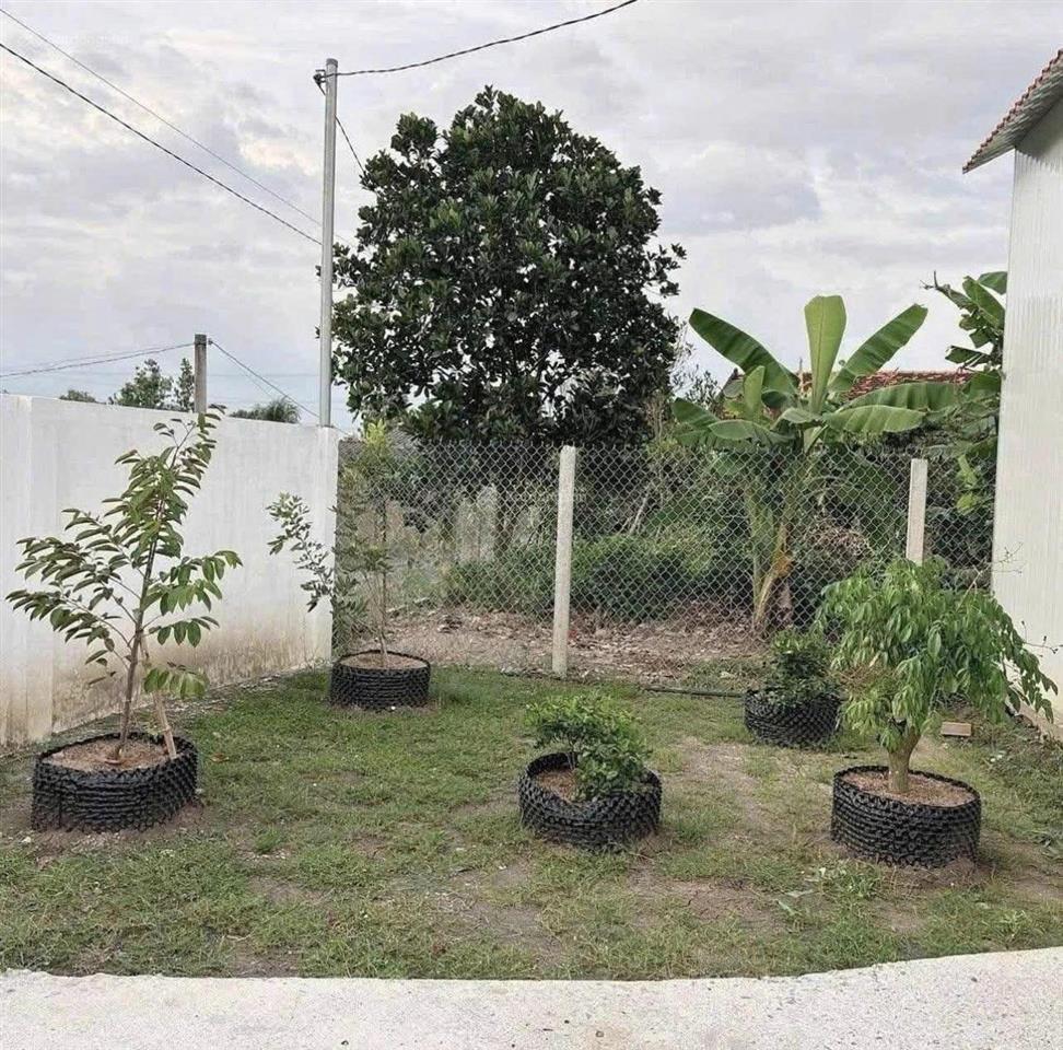Bán nhà riêng tại quốc lộ 22, 1,95 tỷ, 50m2 ( 5x10), giá siêu hời