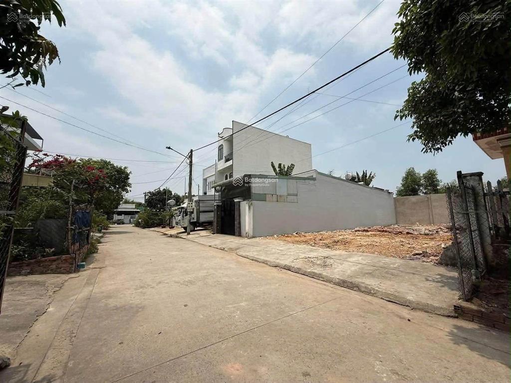 Bán lô đất 1tỷ5 đường trung lập xã thái mỹ 150m2