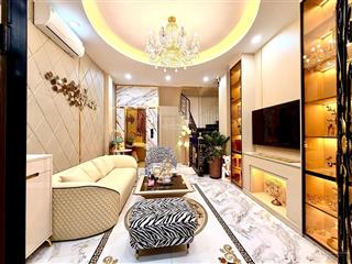 Siêu phẩm phố trương định, 35m2x6t, thang máy, trước nhà 3m tặng full đồ hơn 9 tỷ.