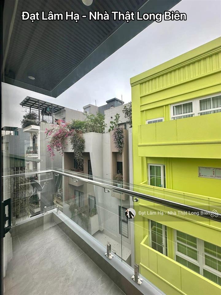 Nguyễn văn cừ, lô góc 3 thoáng, 47/55m, 7 tầng thang máy, đường ô tô tránh, gần nguyễn sơn