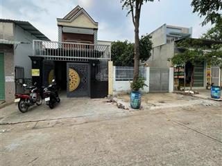 Bán nhà riêng tại khu đô thị mỹ phước 3, 3 tỷ, 150m2, đẹp, nhiều tiện ích