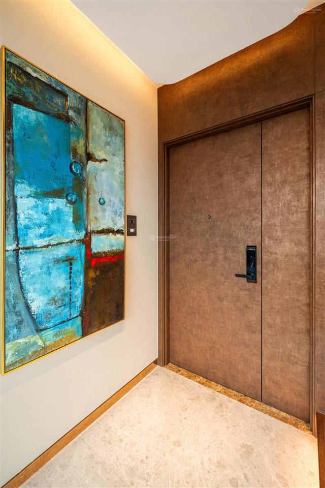 Siêu phẩm  cần bán căn 2pn 83,3m2 tầng 14 regal complex view villa, sông cổ cò  sổ hồng lâu dài