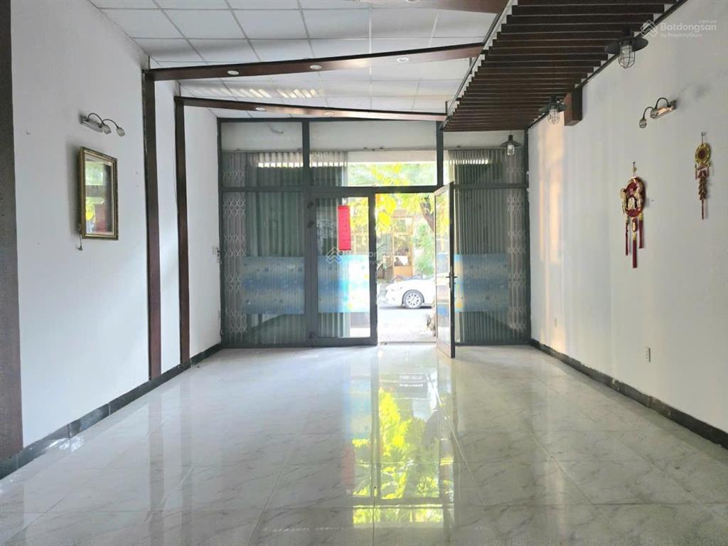 Mình chính chủ cần bán nhà cấp 4 đường dũng sĩ thanh khê , p. thanh khê tây  hướng tây nam
