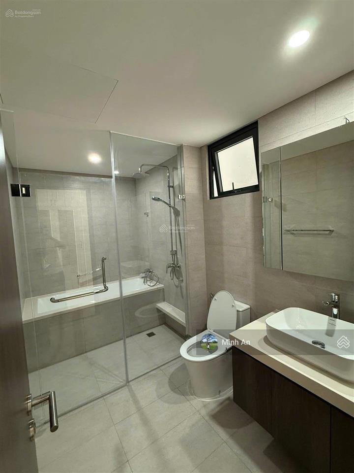 Chính chủ bán căn hộ ricca q9, 77m2, 2pn2wc, có sổ, pháp lý sạch