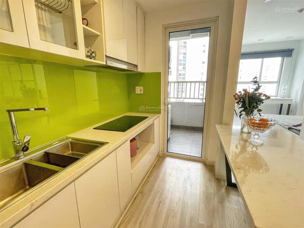 Chủ bán căn hộ bàu cát 2, 65m2, 2pn2wc, có sổ, giảm giá mạnh