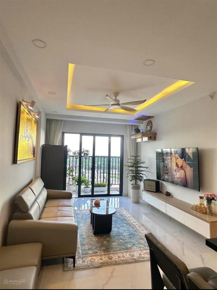 Chính chủ bán căn hộ green river q8, 74m2, 2pn 2wc, có sổ giá giảm sâu