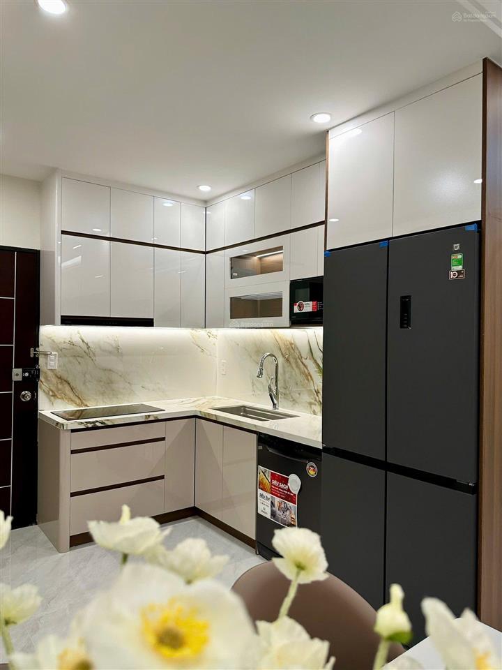 Chính chủ bán căn hộ green river q8, 74m2, 2pn 2wc, có sổ giá giảm sâu