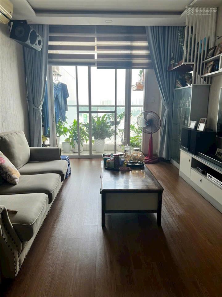 Bàu cát 2 căn hộ 3 phòng ngủ,có nội thất giá 12tr