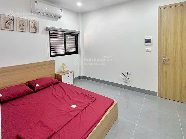 Bán nhà riêng đường võ chí công dt 31m2, xd 5t, mt 3,5m, chào 8.15 tỷ, ngõ thông. nhà đẹp ở ngay.