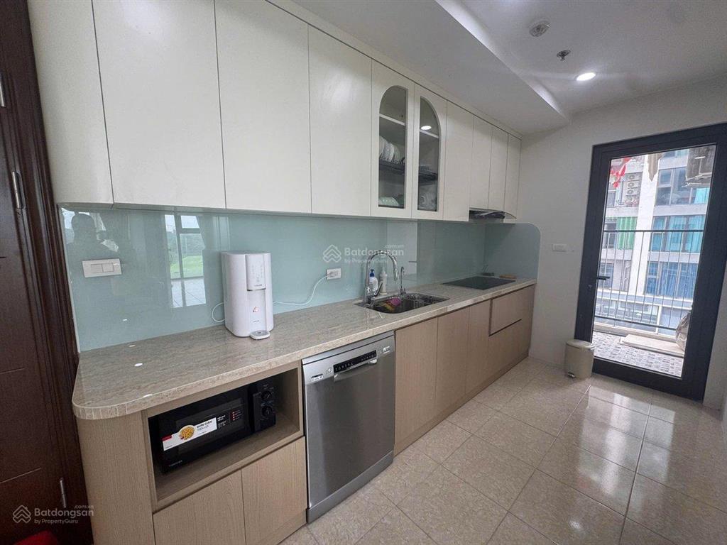 Bán cc 3pn, 2wc, 96m2 tại lê đức thọ, 8,2 tỷ giá tốt