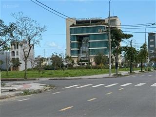 Mình chính chủ cần bán đất đường 10,5m lê sỹ , p. hoà xuân vị trí đẹp gần sông, gần công viên
