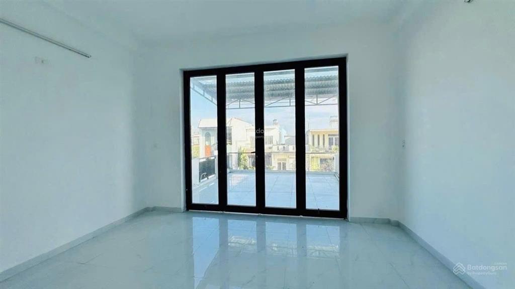 Siêu phẩm nhà 3 tầng ven sông hòa xuân  đường thanh lương 16