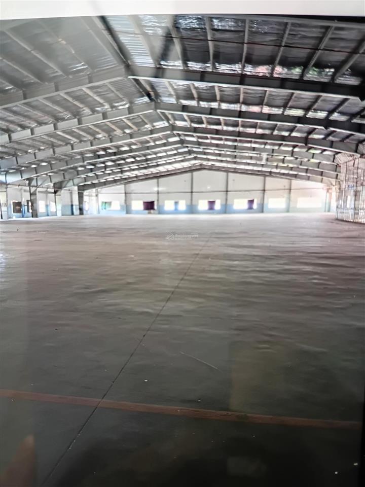 Cho thuê kho xưởng 700m2 quận 8