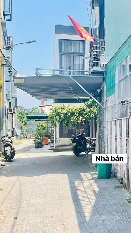 Mình chính chủ cần bán nhà kiệt thoáng rộng 3m sau lưng mặt tiền đường bùi hiển , p. hòa an