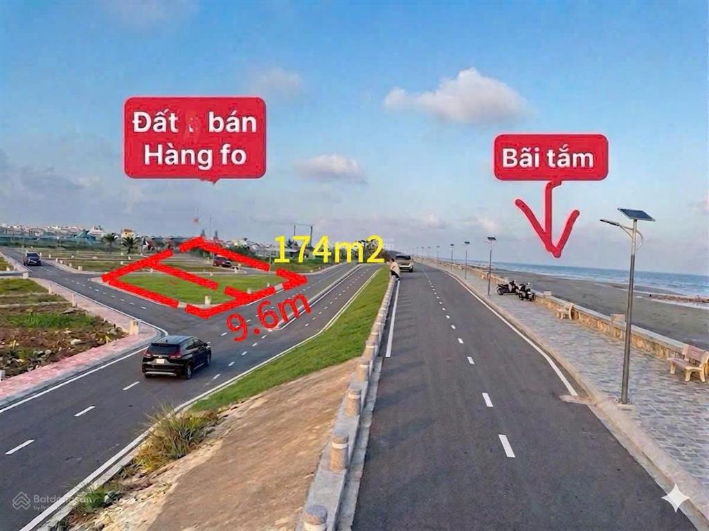 Chính chủ bán mảnh đất tại khu du lịch biển