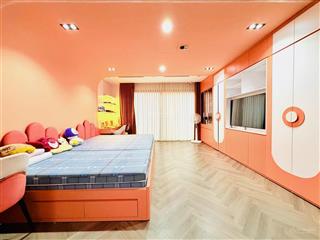 Nguyễn khang 50m 7t  22m ra mặt phố