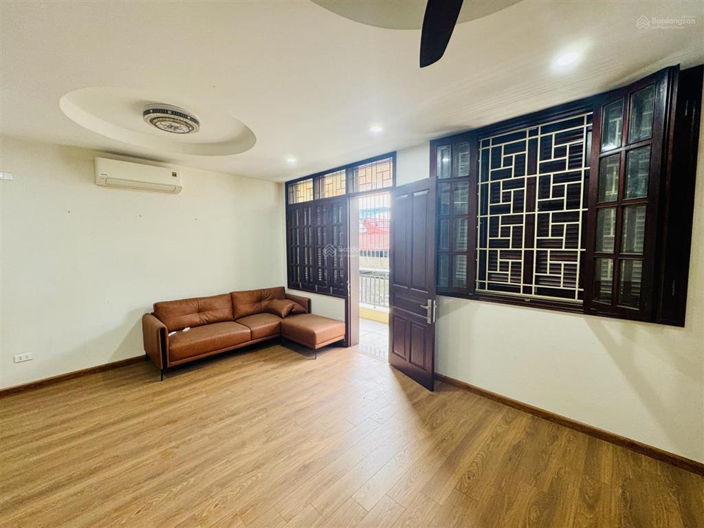 Thanh xuân 64.6m 6 tầng 24m ra mặt phố