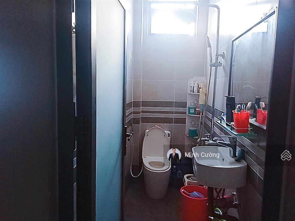 Gấp bán định cư mỹ, chính chủ bán nhà bùi đình túy, 5.3x12m, 4 tầng btct 5pn, giảm 1tỷ chỉ 7.5tỷ tl