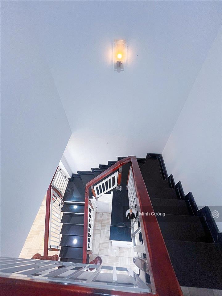 Bán nhà hoàng hoa thám, sát chợ bà chiểu, 36m2 vuông vức, vf3 thông sát mt, 2 tầng btct, chỉ 6.85tỷ