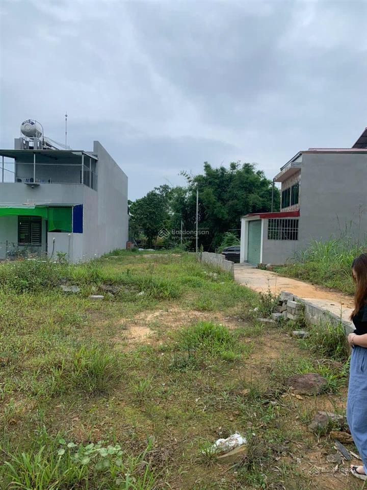 Đất sổ đỏ 73m qua ga quán triều 100m