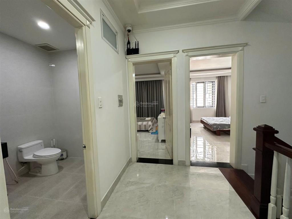 Bán nhà riêng dt 120m2, có hầm, 4 lầu. 21 tỷ, khu dân cư trung sơn, view đẹp, giá tốt