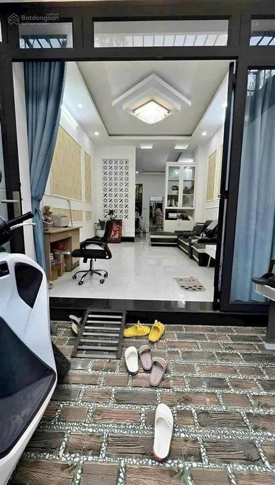 Gấp vừa nhận nhà sáng nay 1ty150tr gần lò quay hùng trang ql50 ( bình hưng bình chánh )