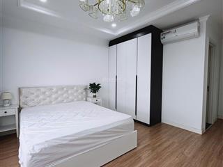 View trực diện hồ tây đẹp tòa kosmo ngoại giao đoàn. giảm giá bán nhanh trong tuần