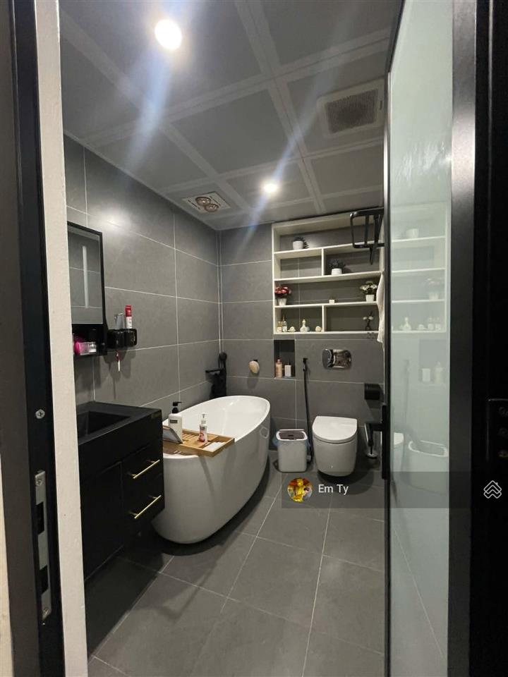 Bán nhà vạn phúcchính chủphân lôôtô đỗ cửathang máy nhập khẩuhàng xóm cán bộdt85m2giá10 tỷ75