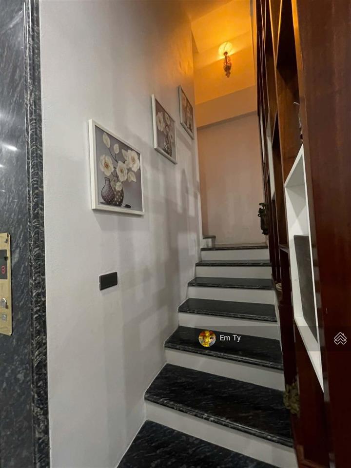 Bán nhà vạn phúcchính chủphân lôôtô đỗ cửathang máy nhập khẩuhàng xóm cán bộdt85m2giá10 tỷ75