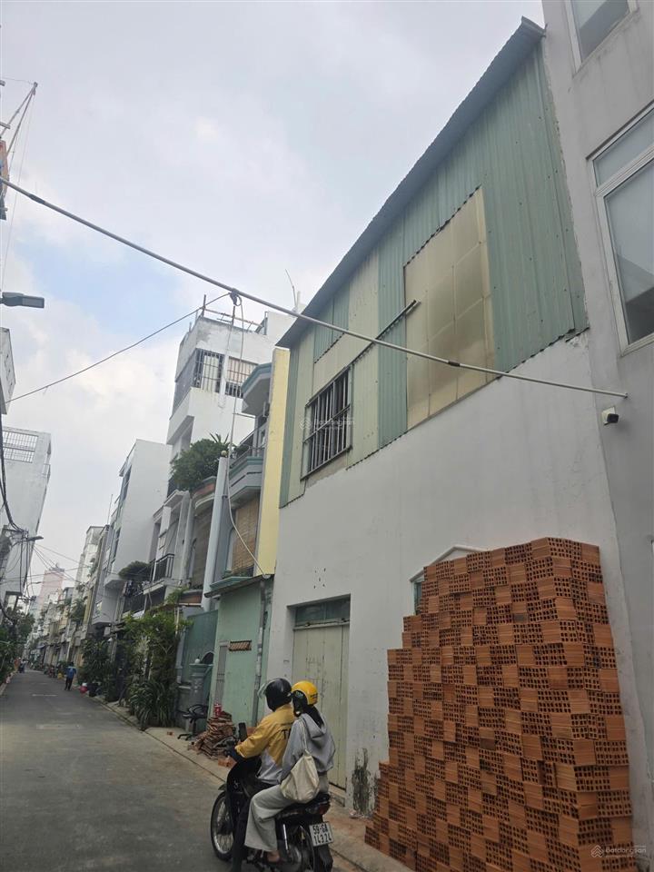 Bán đất hẻm nhựa 8m 1 sẹt thoại ngọc hầu phú thạnh tân phú, dt 4x9.1=36.4m giá 4.95tỷ