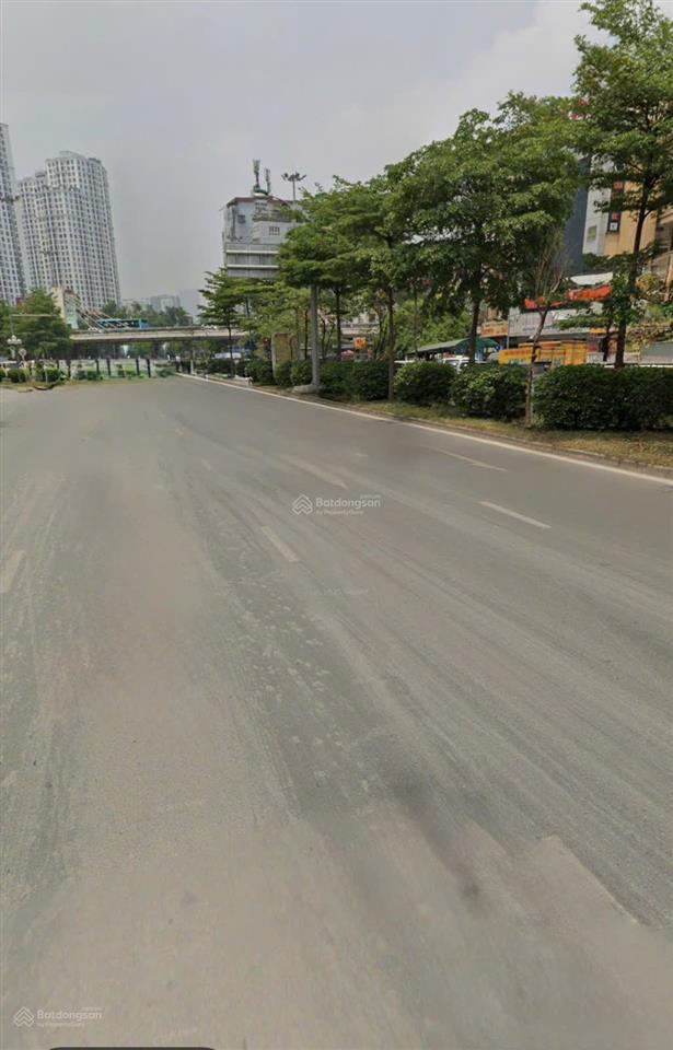 Bán nhà ngõ trường chinh, đống đa, dt 122m2, mt 9.8m, giá 33 tỷ, mặt tiền khủng, 10m mặt phố