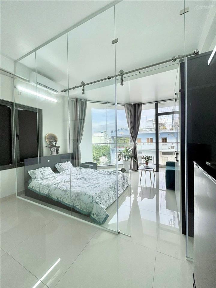 Cho thuê căn hộ full nội thất đường nhiêu tứ phú nhuận, ngay khu phan xích long
