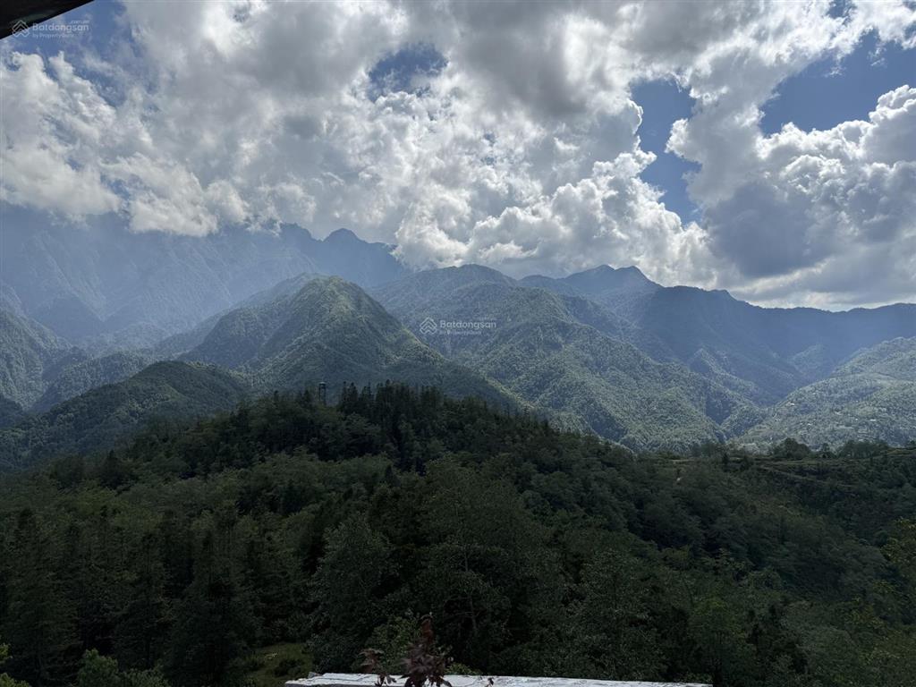 Cần bán mảnh đất view thung lũng, lưng tựa núi, mây vờn buổi sáng siêu đẹp