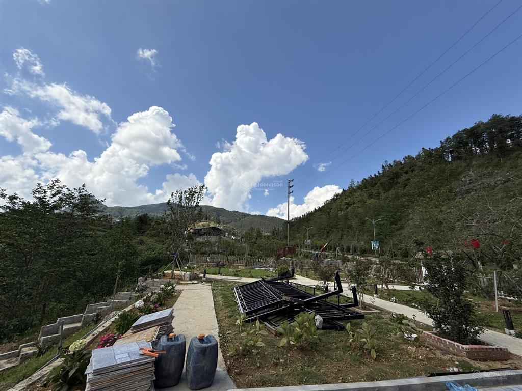 Cần bán mảnh đất view thung lũng, lưng tựa núi, mây vờn buổi sáng siêu đẹp