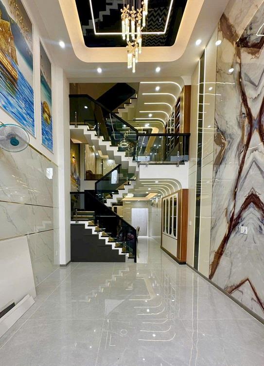 SIÊU PHẨM BÌNH TÂN GIÁP TÂN PHÚ - CÓ THANG MÁY - HẺM XE HƠI 7 CHỖ NGỦ TRONG NHÀ - 6PN 6WC