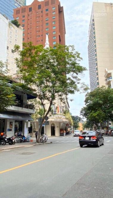 Góc 2mt 33 đồng khởi  ngô đức kế, bến nghé, quận 1  20x10m trệt 2 lầu