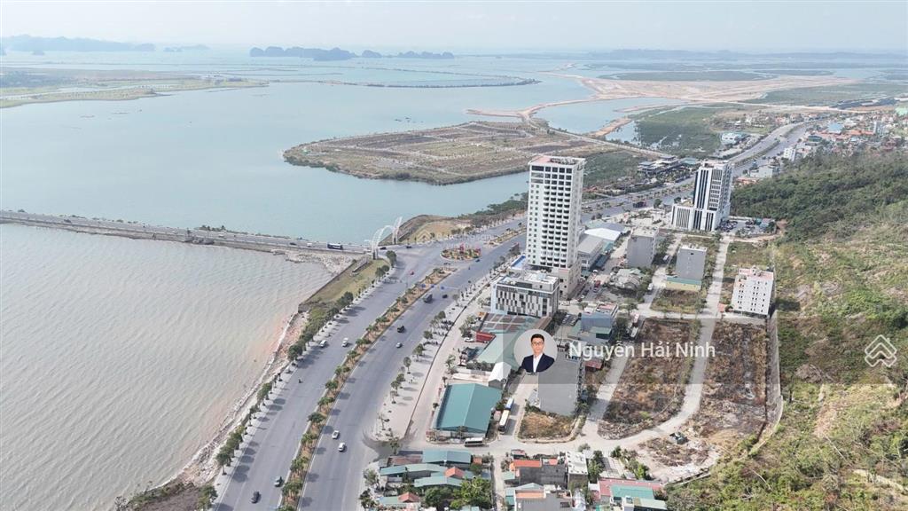 Bán đất mặt đường quốc lộ 18 đối diện vinhomes hạ long xanh, diện tích 700m2