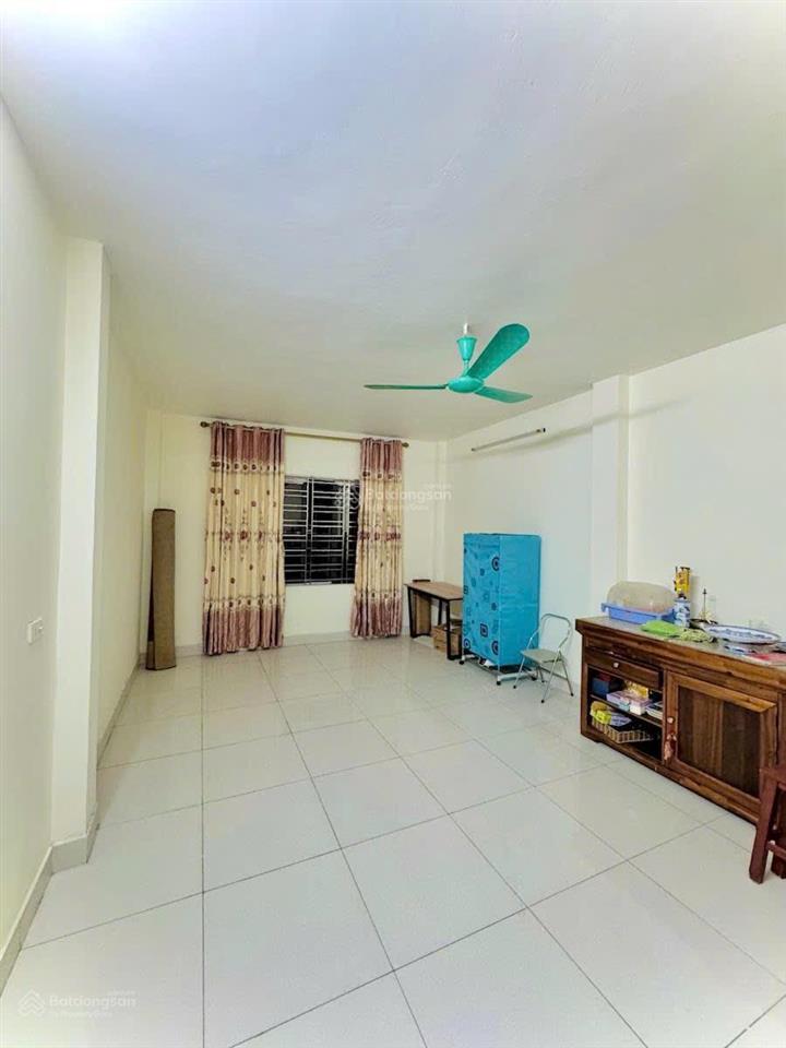 Giá sốc 7 tỷ cù chính lan 40m2, mt 4m, 2 mặt thoáng, thông trường trinh, hoàng văn thái