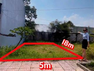 Chủ ngộp bank cần bán lô 90m2 giá 1,1 tỷ đ. hồ văn tắng xã tân phú trung, full thổ. sổ hồng riêng