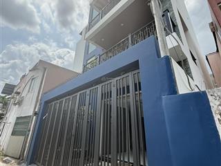 Bán nhà mặt tiền, 2 mặt thoáng đường nguyễn huệ (thành phố bến tre cũ)
