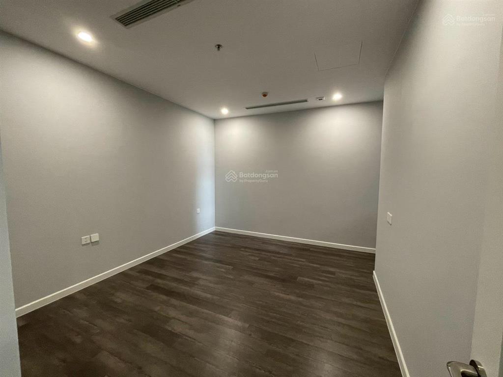 Hiếm, chủ nhà cần bán gấp the nine, 144m2, giá nhỉnh 15 tỷ, nhà đẹp, call 0769 069 ***