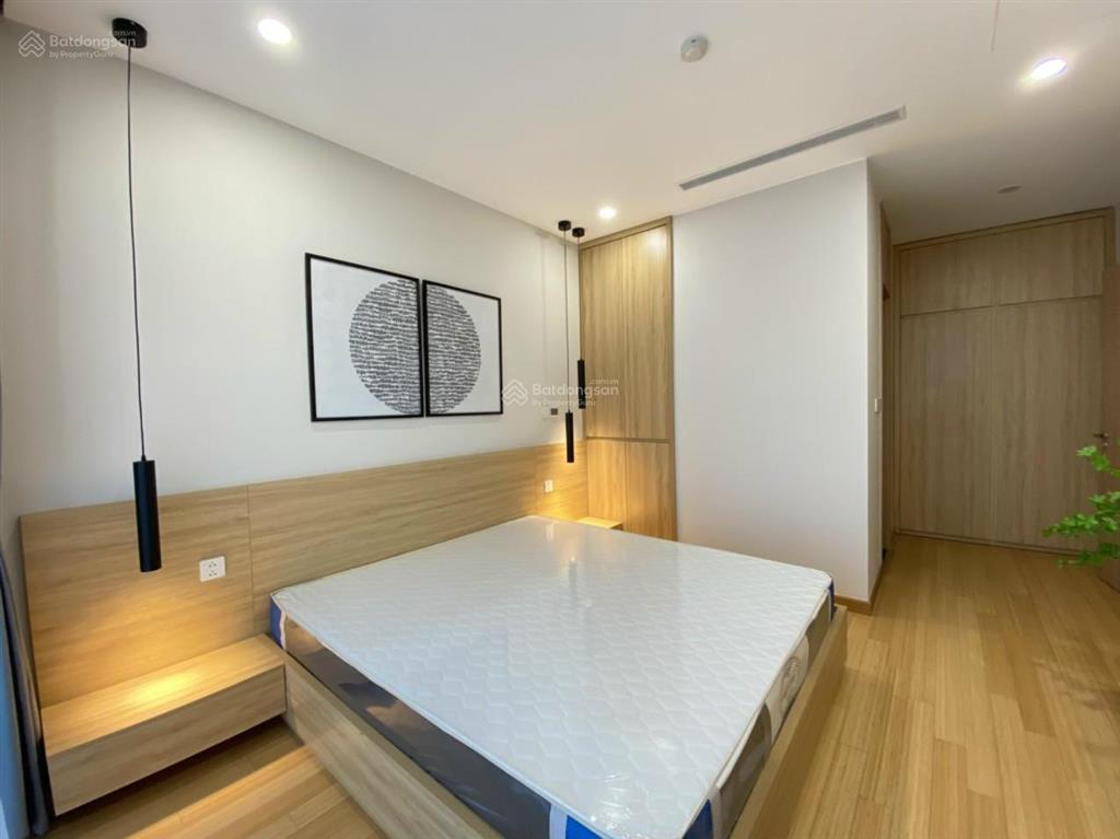 Lâu lắm mới thấy người bán, căn góc, đẹp nhất golden park, 125m2, 13 tỷ, giá tốt, chủ cần bán sớm