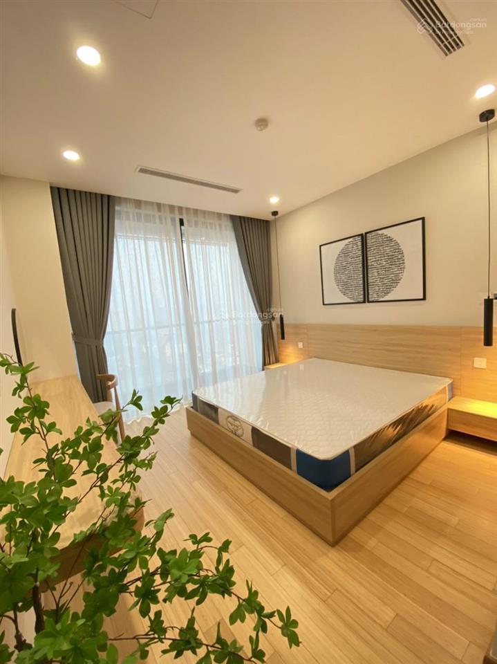 Lâu lắm mới thấy người bán, căn góc, đẹp nhất golden park, 125m2, 13 tỷ, giá tốt, chủ cần bán sớm