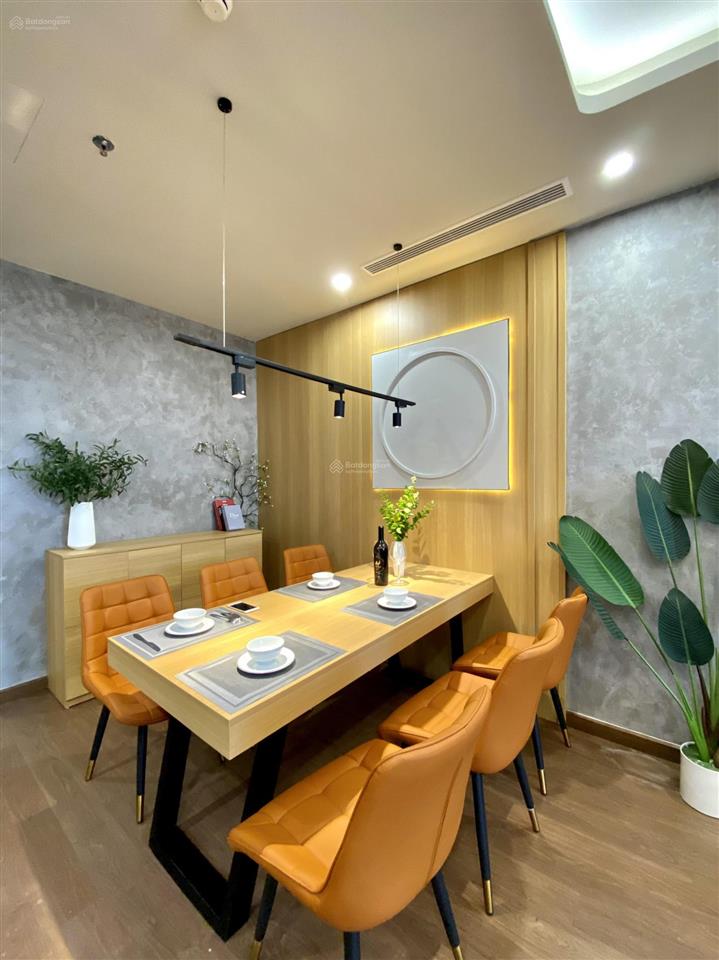 Giảm 1.5 tỷ  cần bán sớm, 125m2, căn góc, đẹp nhất golden park  phạm văn bạch
