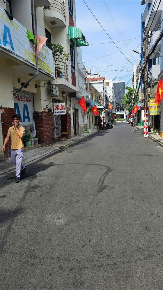 CHÍNH CHỦ BÁN NHÀ – HẺM 8M CỘNG HÒA, SÁT GA T3 TÂN SƠN NHẤT - ĐANG CÓ DÒNG TIỀN 6,5