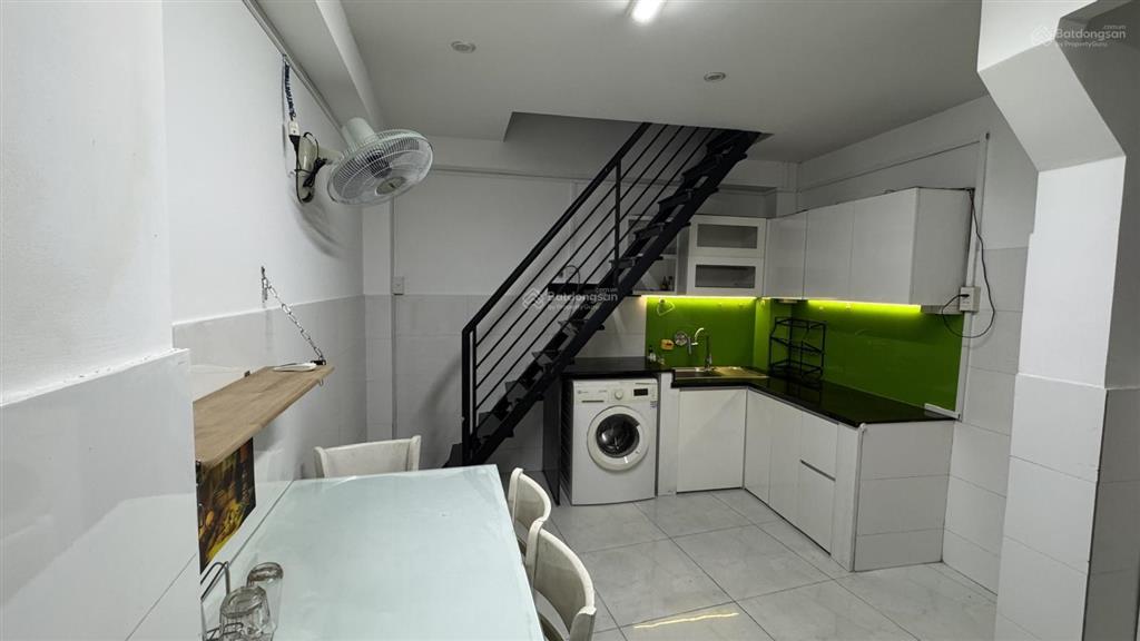 Bán nhà riêng tổng diện tích sử dụng là 45,9m2 (3 tầng) chính chủ tại phú nhuận