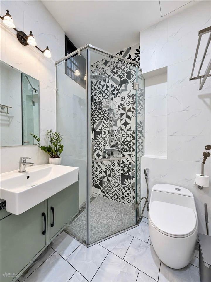 Siêu phẩm nhà đẹp thiết kế hiện đại  hxh thông sát mt huỳnh văn bánh  ô tô 7 chỗ ngủ trong nhà