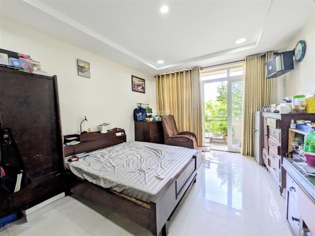Mặt tiền kinh doanh đa ngành ngay bờ kè trường sa giáp quận 3, tân bình  gần 60m2  4 tầng 4pn