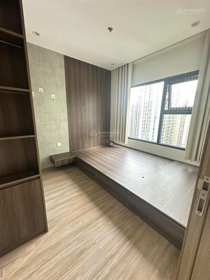 Bán nhanh căn hộ 2ng +2vs góc diện tích 70m2 giá 4 tỷ 050tr tại vinhomes ocean par1