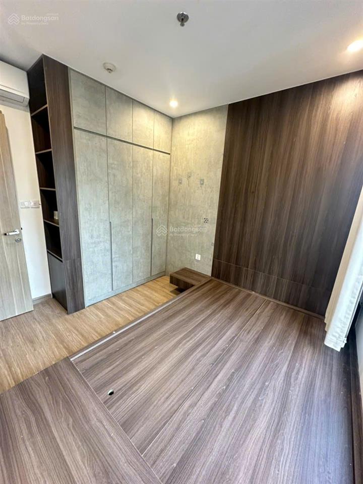 Bán nhanh căn hộ 2ng +2vs góc diện tích 70m2 giá 4 tỷ 050tr tại vinhomes ocean par1